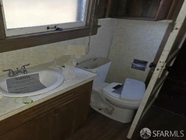 Detail Gallery Image 9 of 9 For 30 a St, Miranda,  CA 95553 - 3 Beds | 1 Baths