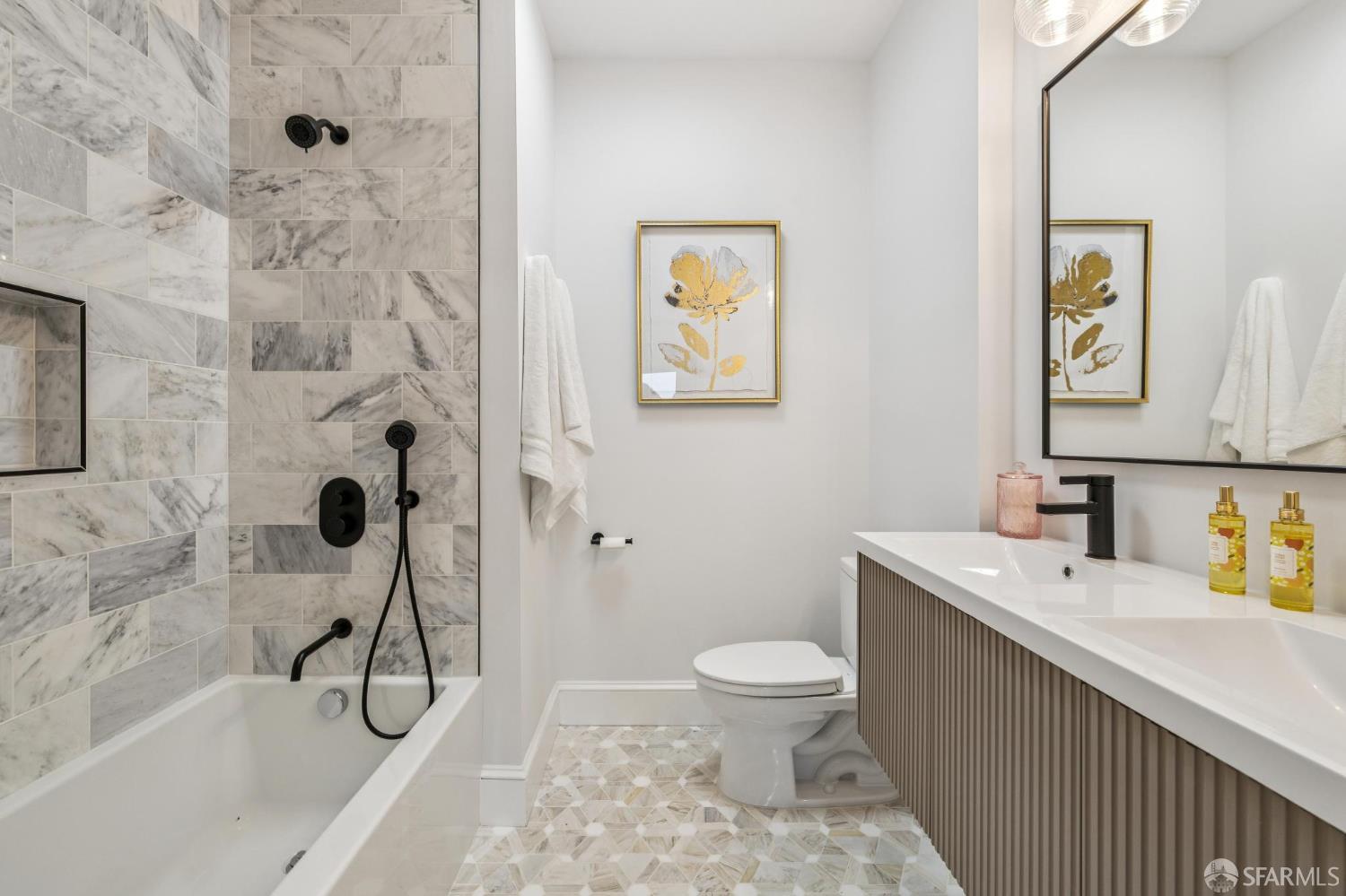 Detail Gallery Image 30 of 66 For 779 20th Ave #779,  San Francisco,  CA 94121 - 4 Beds | 3 Baths