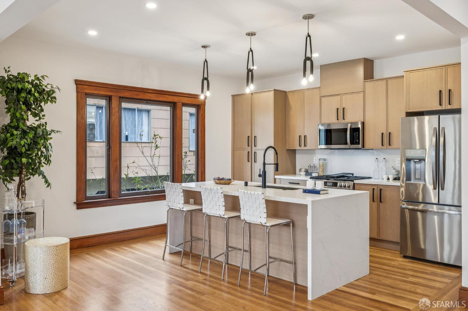 Detail Gallery Image 12 of 66 For 779 20th Ave #779,  San Francisco,  CA 94121 - 4 Beds | 3 Baths