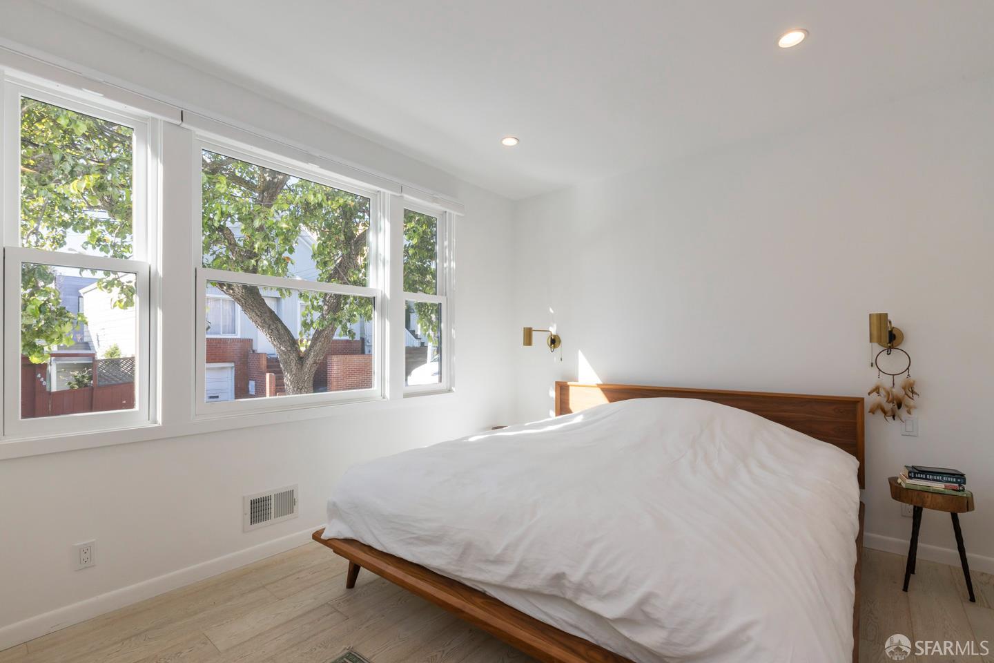 Detail Gallery Image 21 of 27 For 449 Gates St, San Francisco,  CA 94110 - 2 Beds | 2 Baths