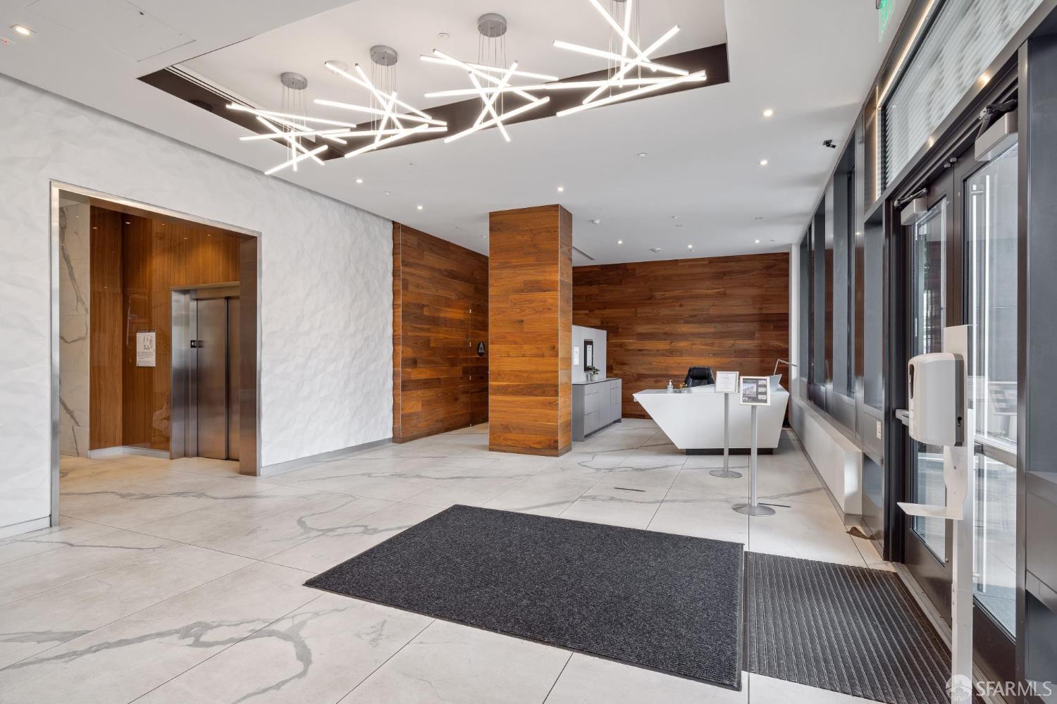 Photo #8: 426093503 Listing: Photo #8