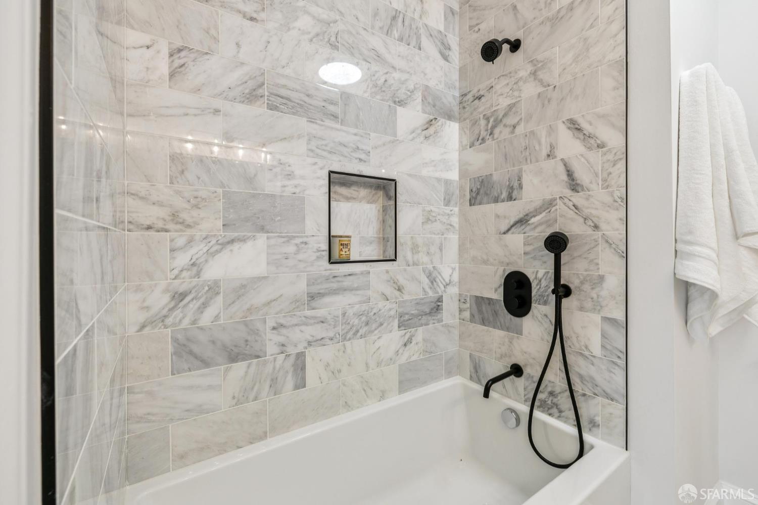 Detail Gallery Image 32 of 66 For 779 20th Ave #779,  San Francisco,  CA 94121 - 4 Beds | 3 Baths