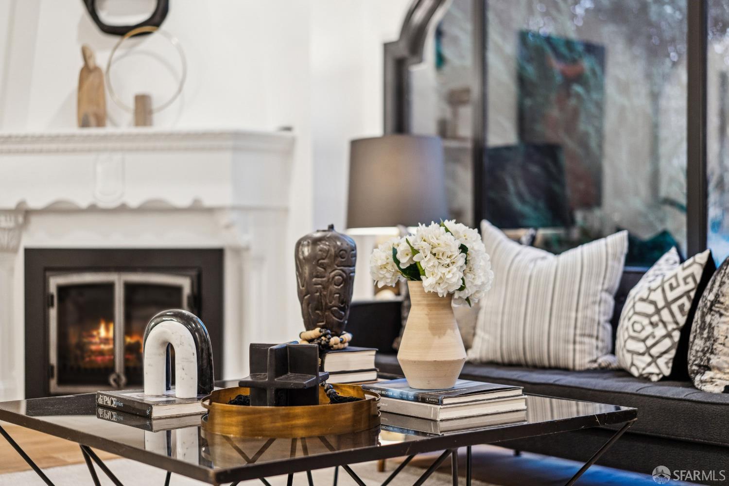 Detail Gallery Image 7 of 70 For 176 Escolta Way, San Francisco,  CA 94116 - 3 Beds | 2 Baths