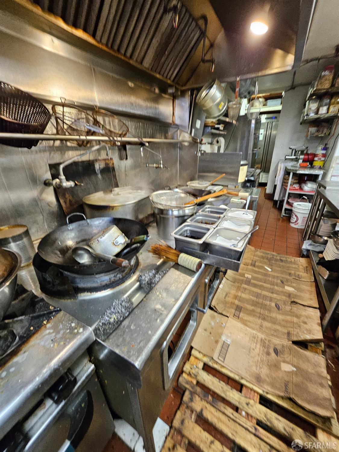 2406 19th, San Francisco, CA, 94116