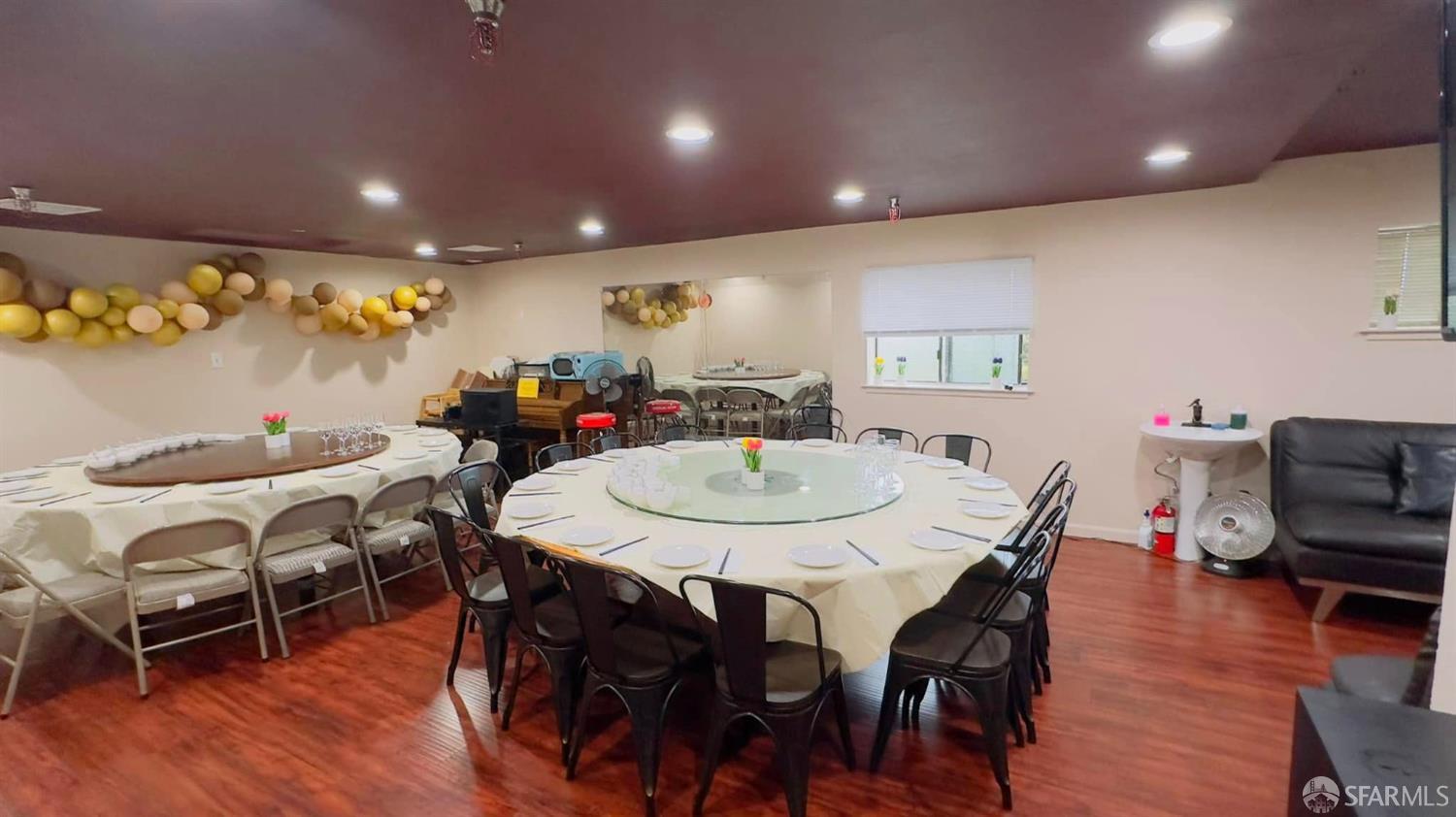 2406 19th, San Francisco, CA, 94116