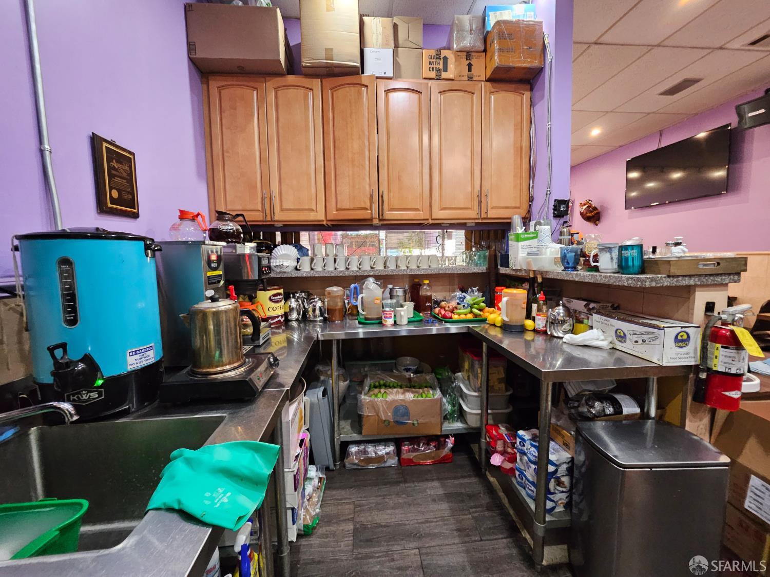 2406 19th, San Francisco, CA, 94116