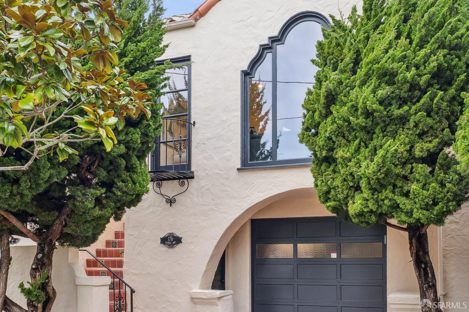 Detail Gallery Image 2 of 70 For 176 Escolta Way, San Francisco,  CA 94116 - 3 Beds | 2 Baths