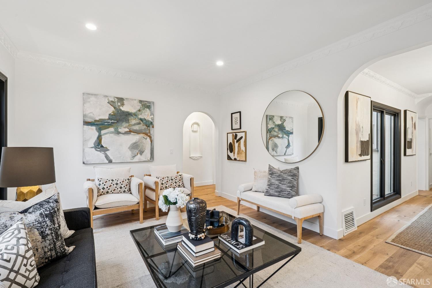 Detail Gallery Image 10 of 70 For 176 Escolta Way, San Francisco,  CA 94116 - 3 Beds | 2 Baths