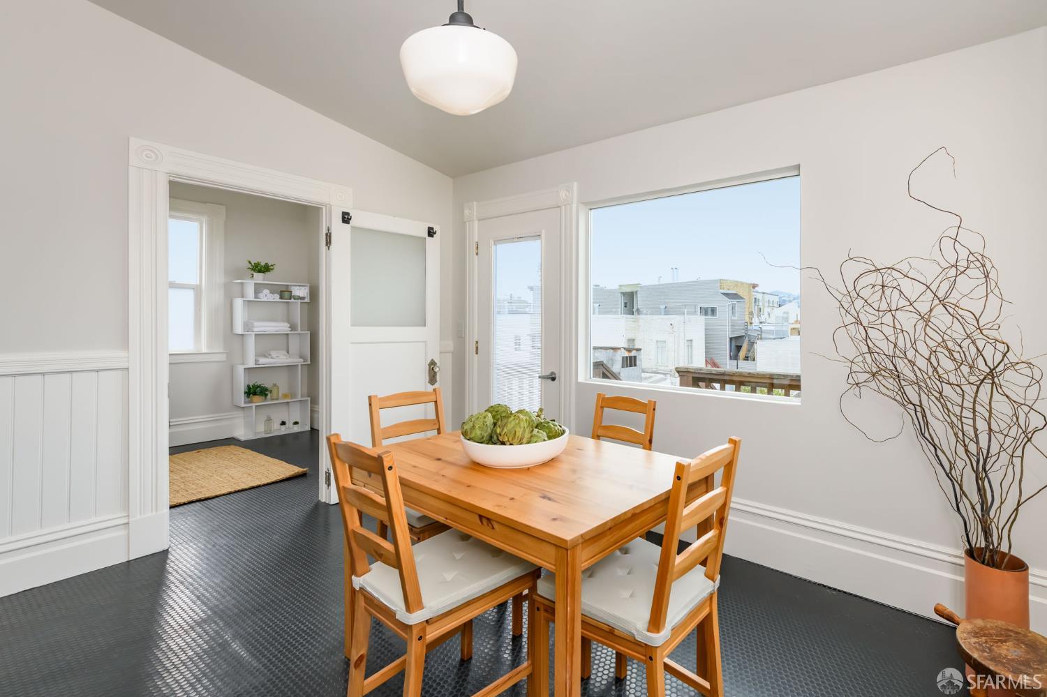 Detail Gallery Image 19 of 36 For 1174 Florida St, San Francisco,  CA 94110 - – Beds | – Baths