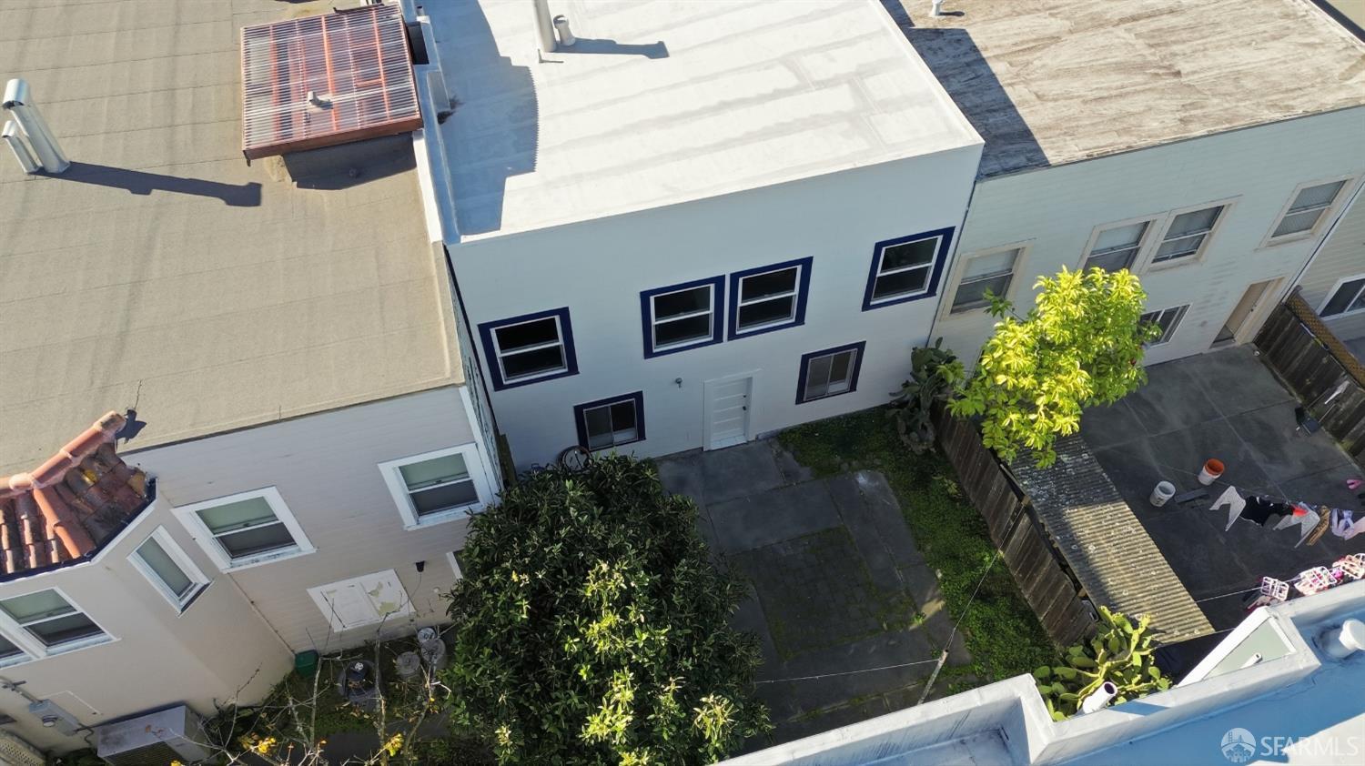 Detail Gallery Image 29 of 32 For 1988 21st Ave, San Francisco,  CA 94116 - 4 Beds | 2 Baths