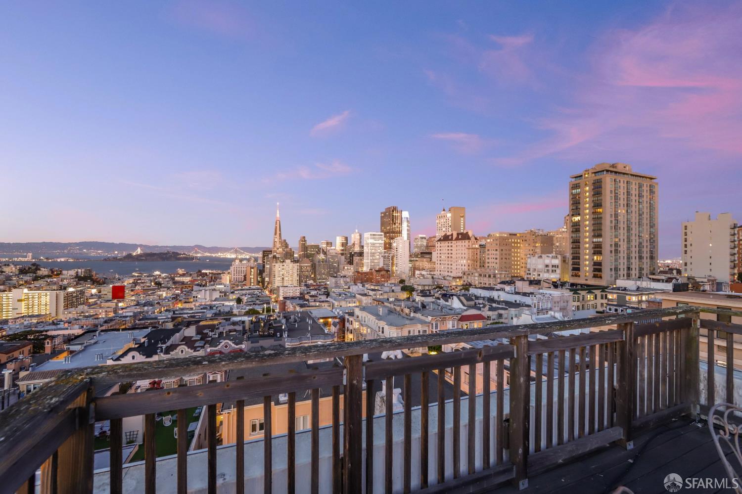 Detail Gallery Image 27 of 36 For 1242 Washington St, San Francisco,  CA 94108 - 2 Beds | 1 Baths