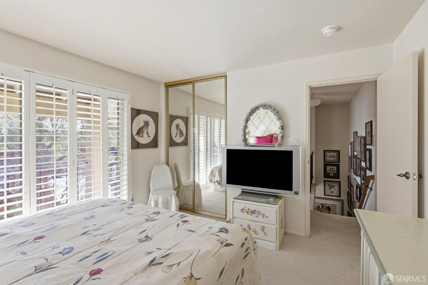 Detail Gallery Image 29 of 44 For 124 Csm Dr, San Mateo,  CA 94402 - 4 Beds | 2/1 Baths