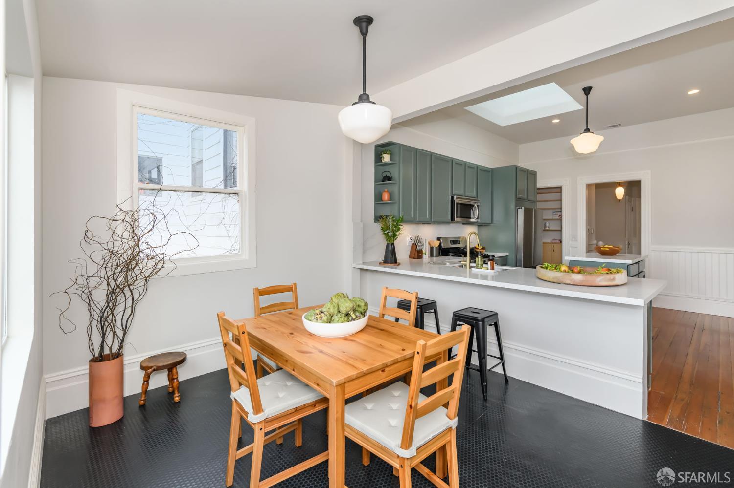 Detail Gallery Image 18 of 36 For 1174 Florida St, San Francisco,  CA 94110 - – Beds | – Baths