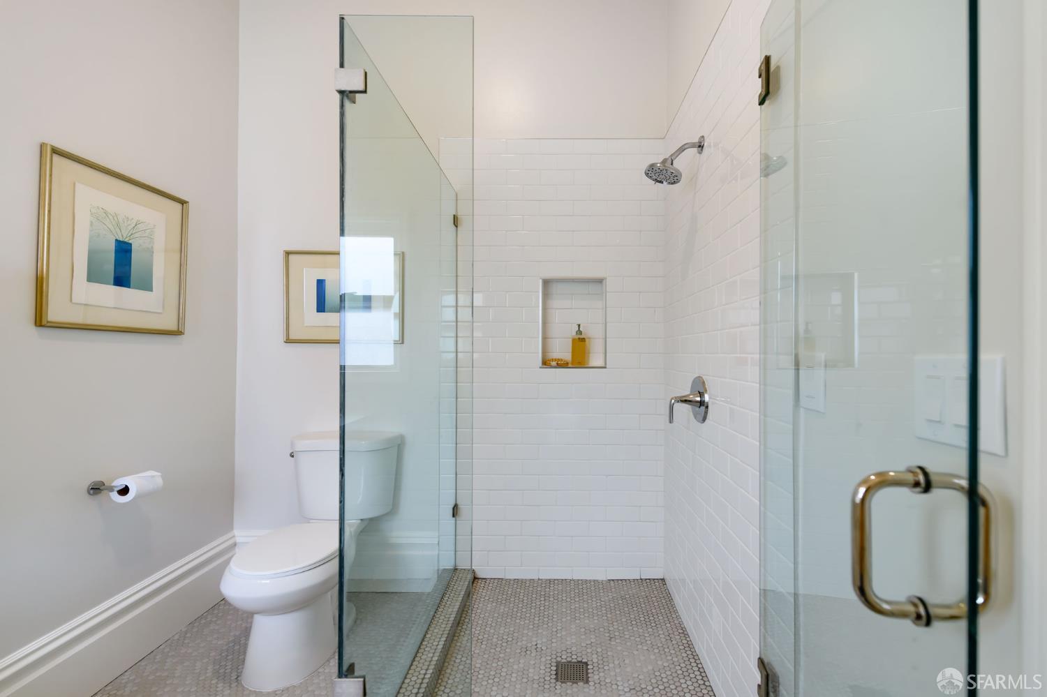 Detail Gallery Image 11 of 36 For 1174 Florida St, San Francisco,  CA 94110 - – Beds | – Baths