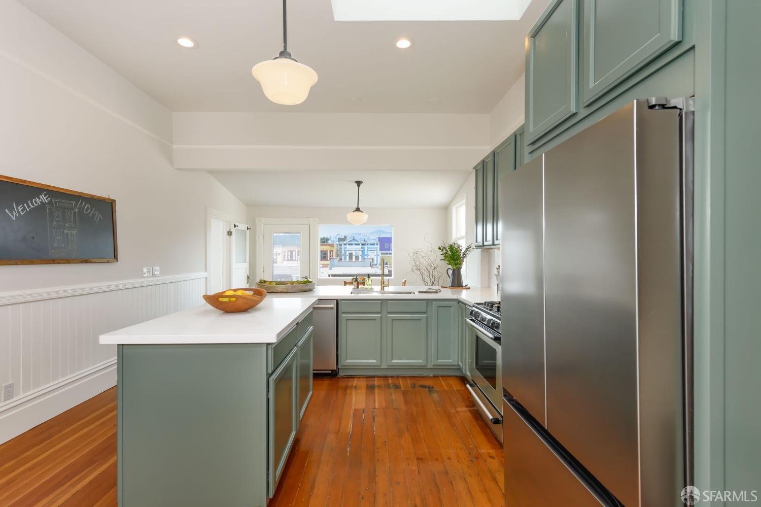 Detail Gallery Image 7 of 36 For 1174 Florida St, San Francisco,  CA 94110 - – Beds | – Baths