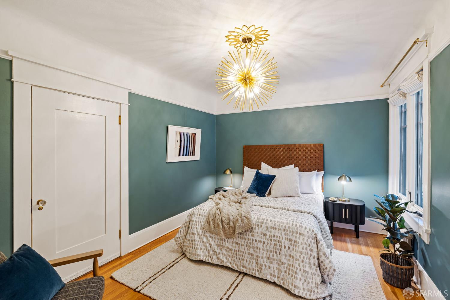 Detail Gallery Image 14 of 36 For 1242 Washington St, San Francisco,  CA 94108 - 2 Beds | 1 Baths