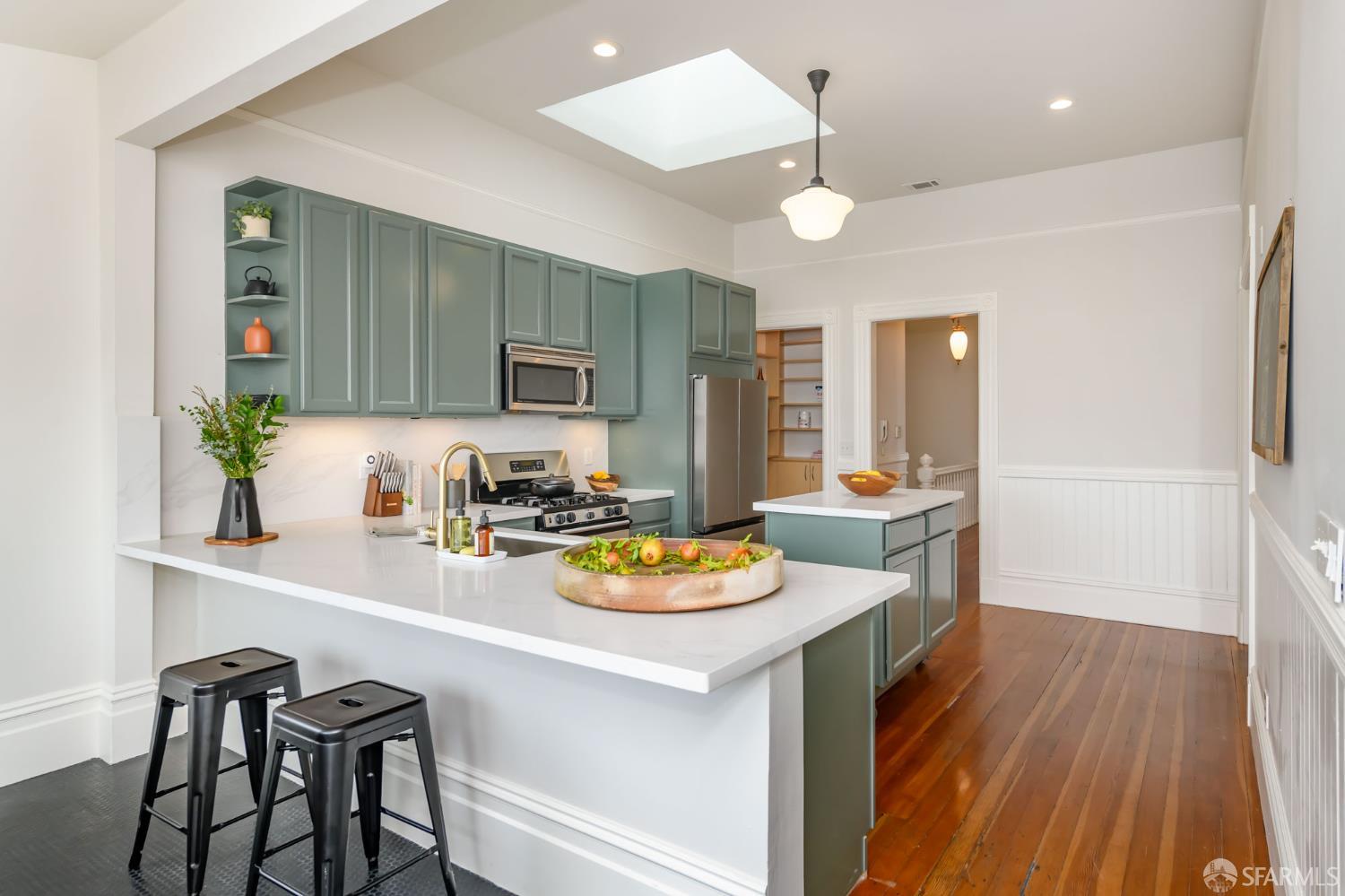 Detail Gallery Image 24 of 36 For 1174 Florida St, San Francisco,  CA 94110 - – Beds | – Baths