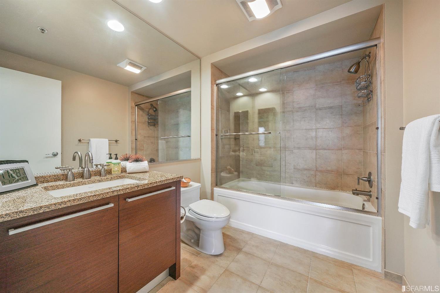 Detail Gallery Image 13 of 20 For 425 1st St #1308,  San Francisco,  CA 94105 - 1 Beds | 1 Baths
