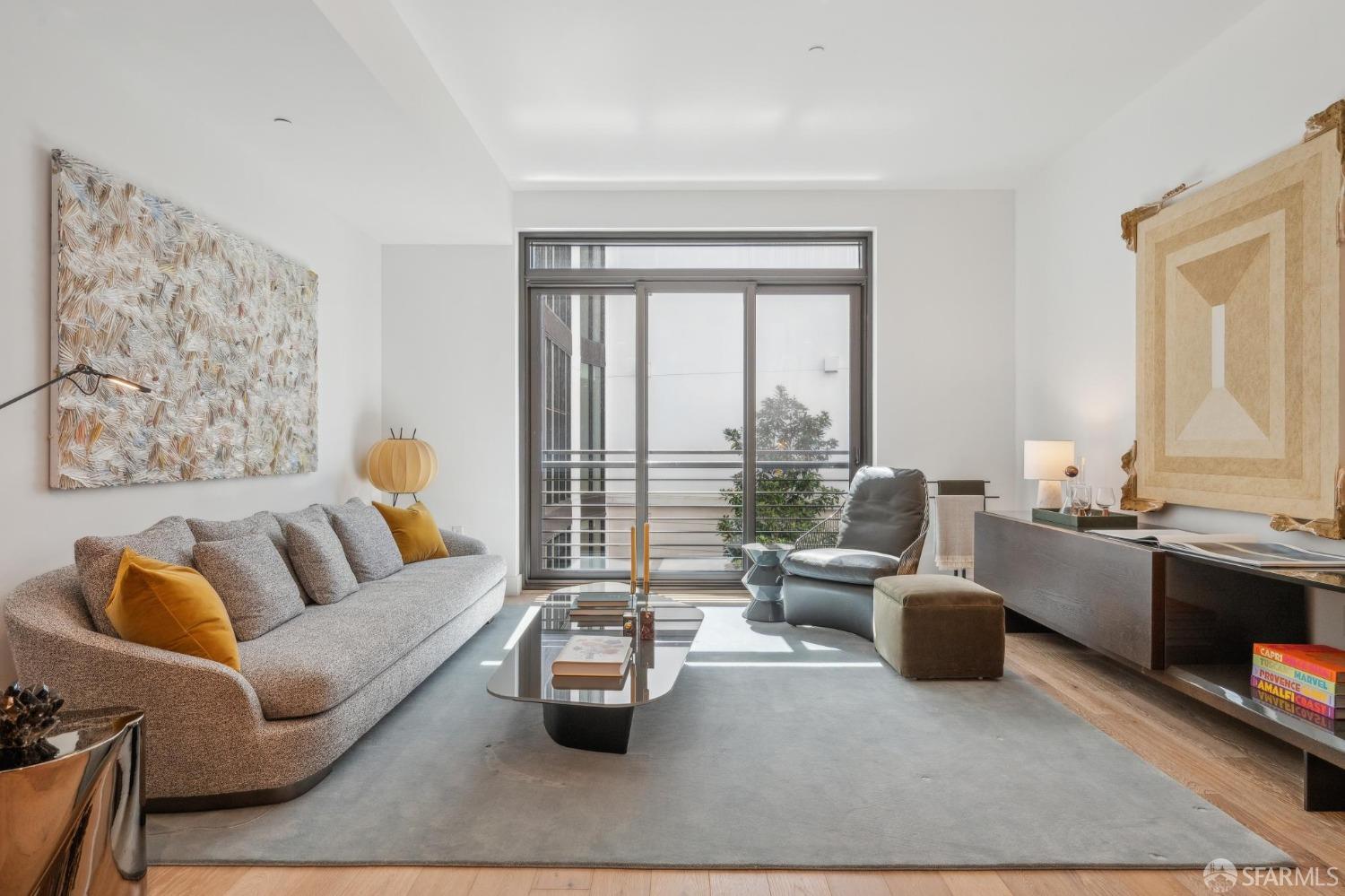 Detail Gallery Image 5 of 53 For 1 Bristol Ct #311,  San Francisco,  CA 94130 - 1 Beds | 1 Baths