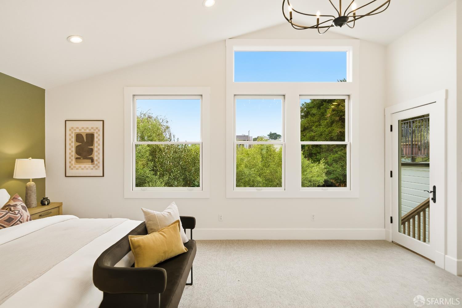 Detail Gallery Image 22 of 75 For 279 Diamond St, San Francisco,  CA 94114 - 4 Beds | 2/1 Baths