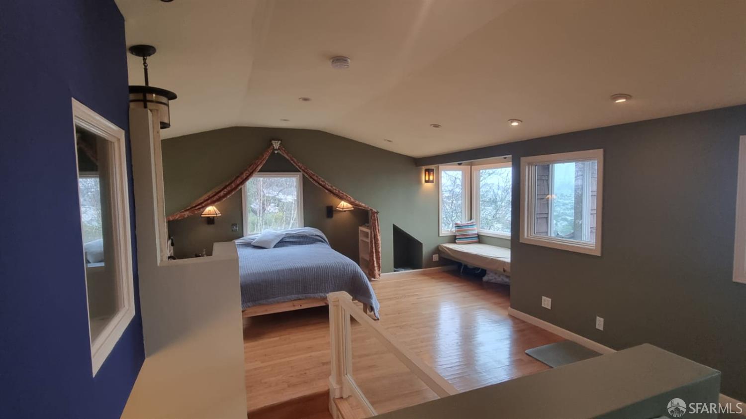 Detail Gallery Image 27 of 39 For 30 Harry St, San Francisco,  CA 94131 - 4 Beds | 2/1 Baths