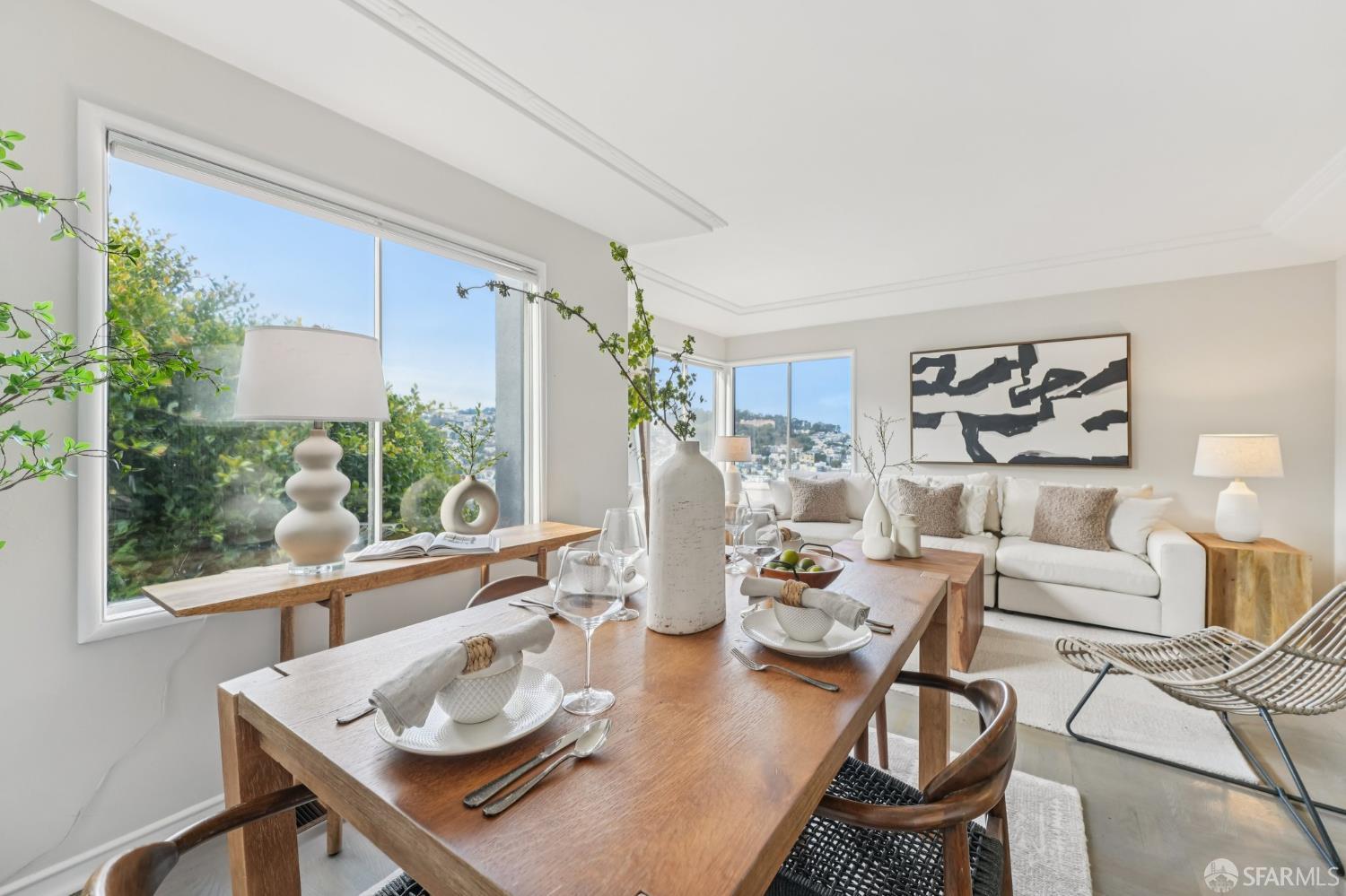 Detail Gallery Image 14 of 43 For 761 Noe St, San Francisco,  CA 94114 - 2 Beds | 1 Baths