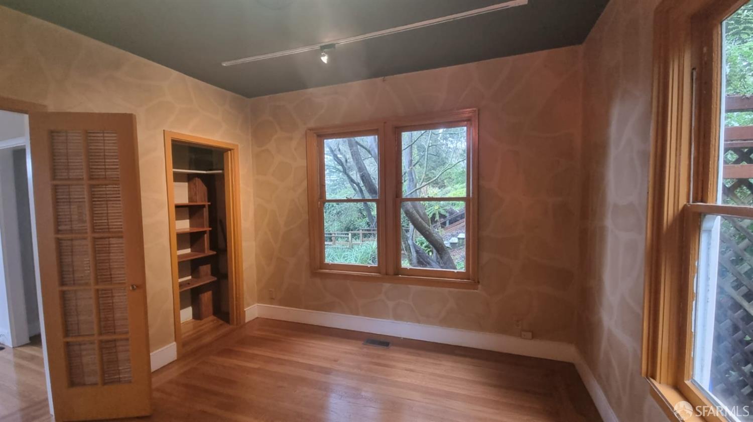 Detail Gallery Image 30 of 39 For 30 Harry St, San Francisco,  CA 94131 - 4 Beds | 2/1 Baths