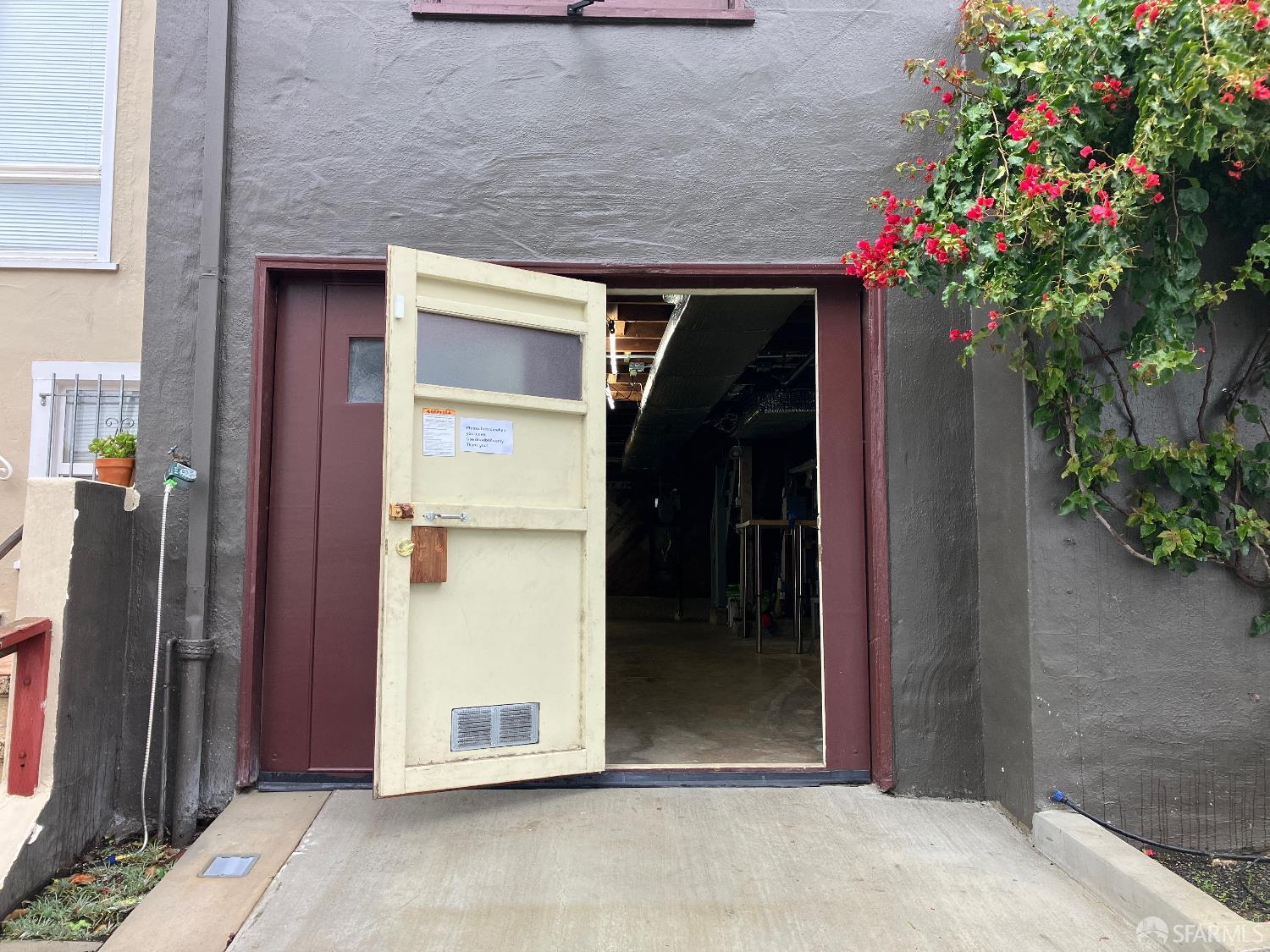 Detail Gallery Image 35 of 38 For 2144 Bayshore Blvd, San Francisco,  CA 94134 - 2 Beds | 1 Baths