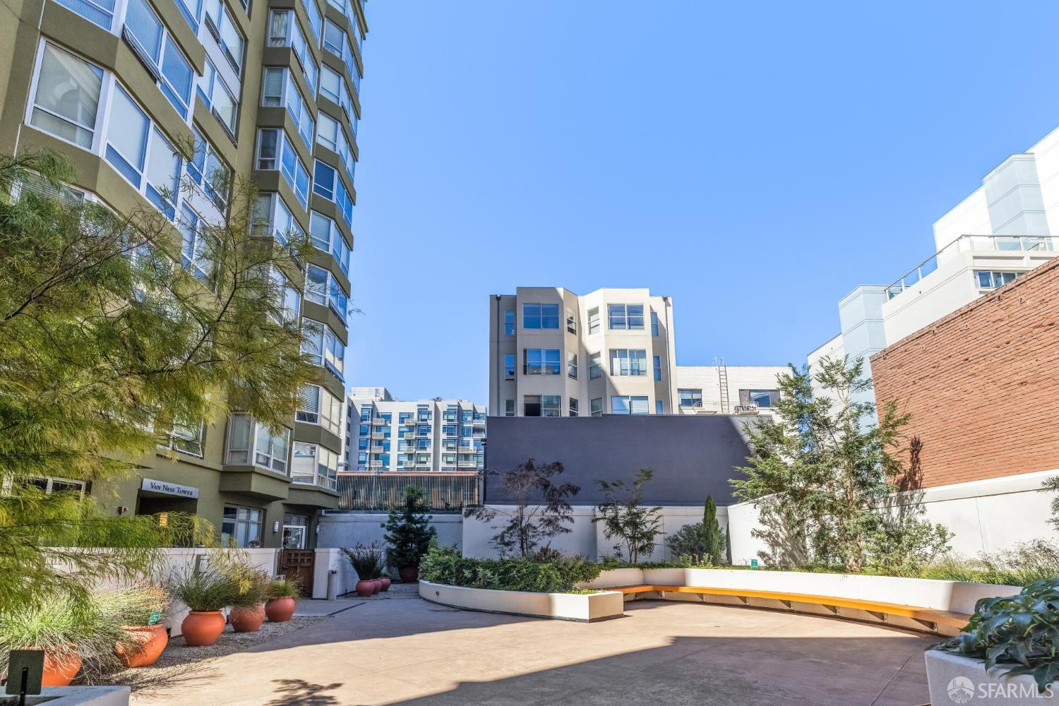 Detail Gallery Image 39 of 43 For 750 Van Ness Ave #1106,  San Francisco,  CA 94102 - 1 Beds | 1 Baths