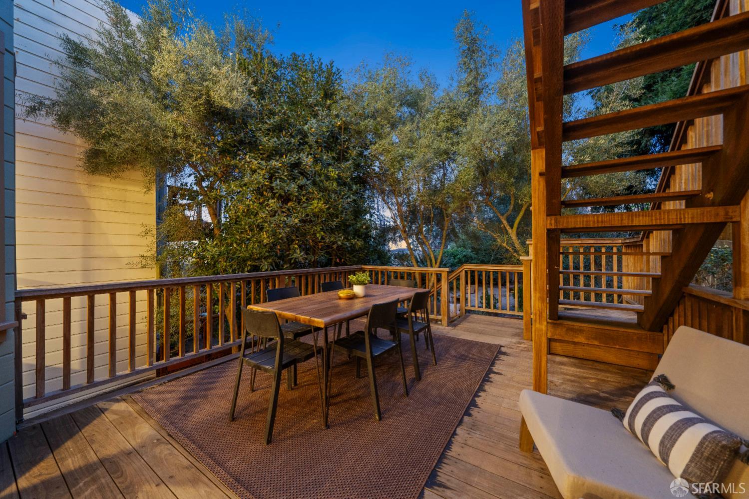 Detail Gallery Image 44 of 75 For 279 Diamond St, San Francisco,  CA 94114 - 4 Beds | 2/1 Baths