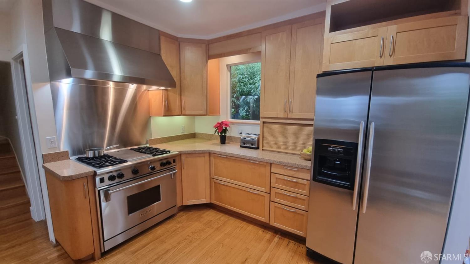 Detail Gallery Image 15 of 39 For 30 Harry St, San Francisco,  CA 94131 - 4 Beds | 2/1 Baths