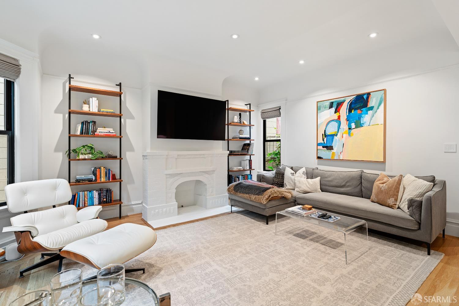 Detail Gallery Image 5 of 21 For 4147 20th St, San Francisco,  CA 94114 - 3 Beds | 2 Baths