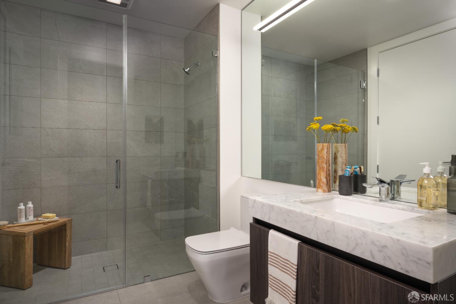 Detail Gallery Image 9 of 43 For 1 Bristol Ct #417,  San Francisco,  CA 94130 - 1 Beds | 1 Baths