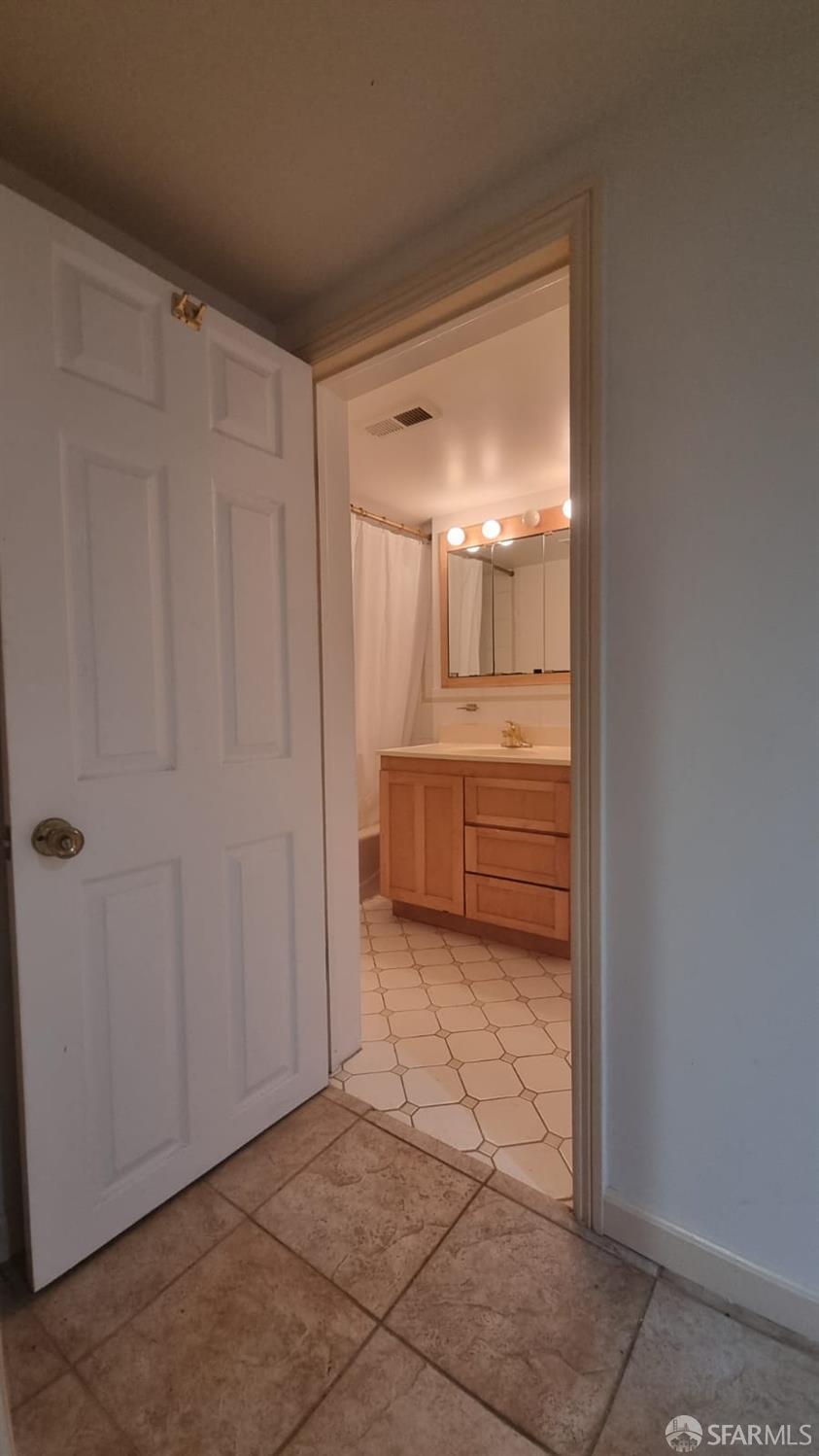 Detail Gallery Image 34 of 39 For 30 Harry St, San Francisco,  CA 94131 - 4 Beds | 2/1 Baths