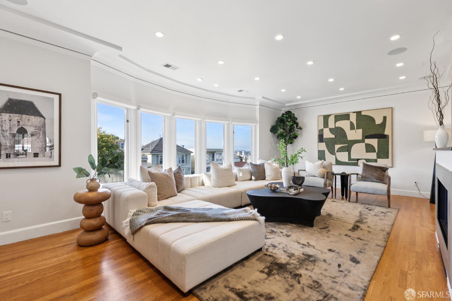 Detail Gallery Image 5 of 50 For 1640 9th Ave, San Francisco,  CA 94122 - 3 Beds | 2/1 Baths