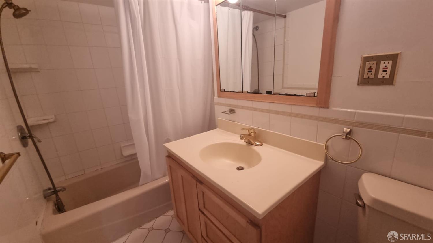 Detail Gallery Image 36 of 39 For 30 Harry St, San Francisco,  CA 94131 - 4 Beds | 2/1 Baths