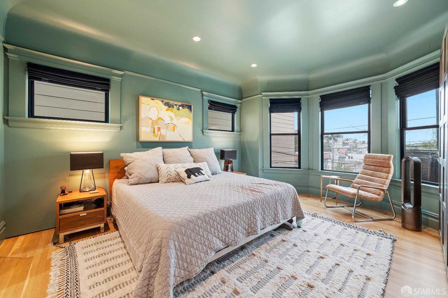 Detail Gallery Image 11 of 21 For 4147 20th St, San Francisco,  CA 94114 - 3 Beds | 2 Baths