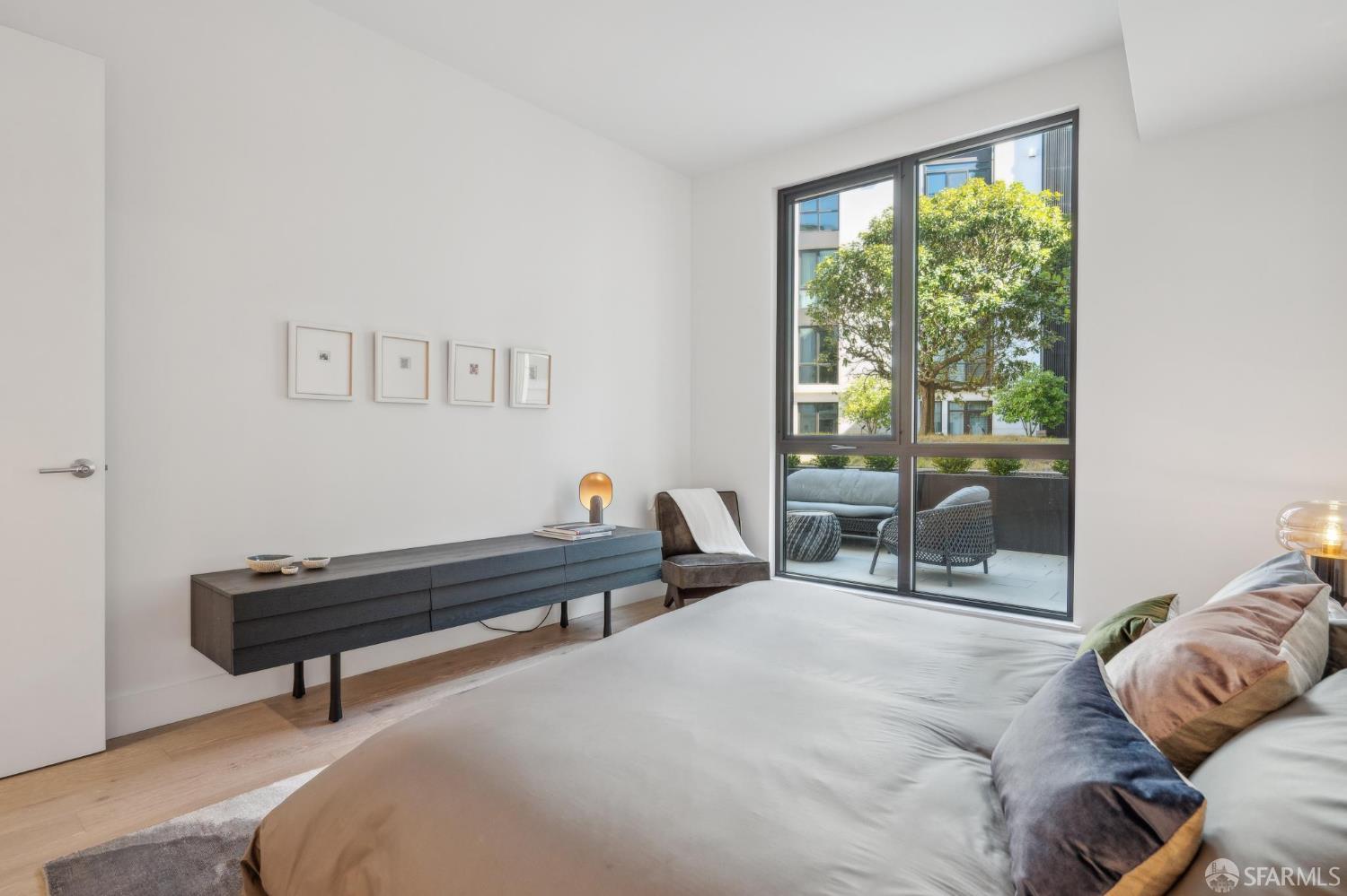 Detail Gallery Image 15 of 53 For 1 Bristol Ct #121,  San Francisco,  CA 94130 - 1 Beds | 1 Baths