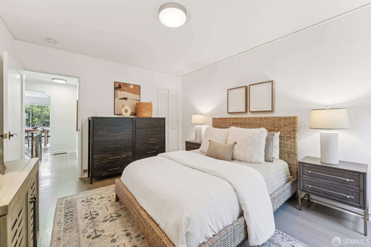 Detail Gallery Image 35 of 43 For 761 Noe St, San Francisco,  CA 94114 - 2 Beds | 1 Baths