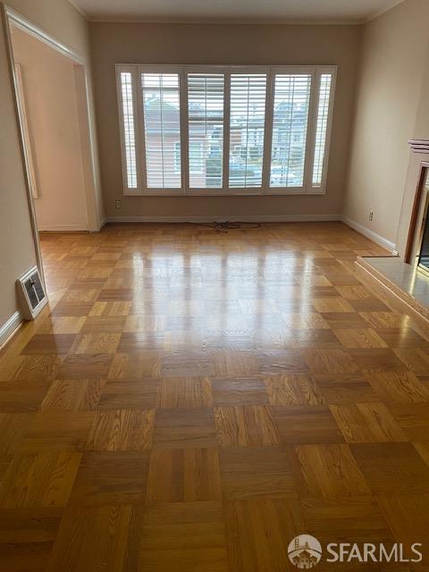 Detail Gallery Image 4 of 21 For 388 Country Club Dr, San Francisco,  CA 94132 - 2 Beds | 1 Baths