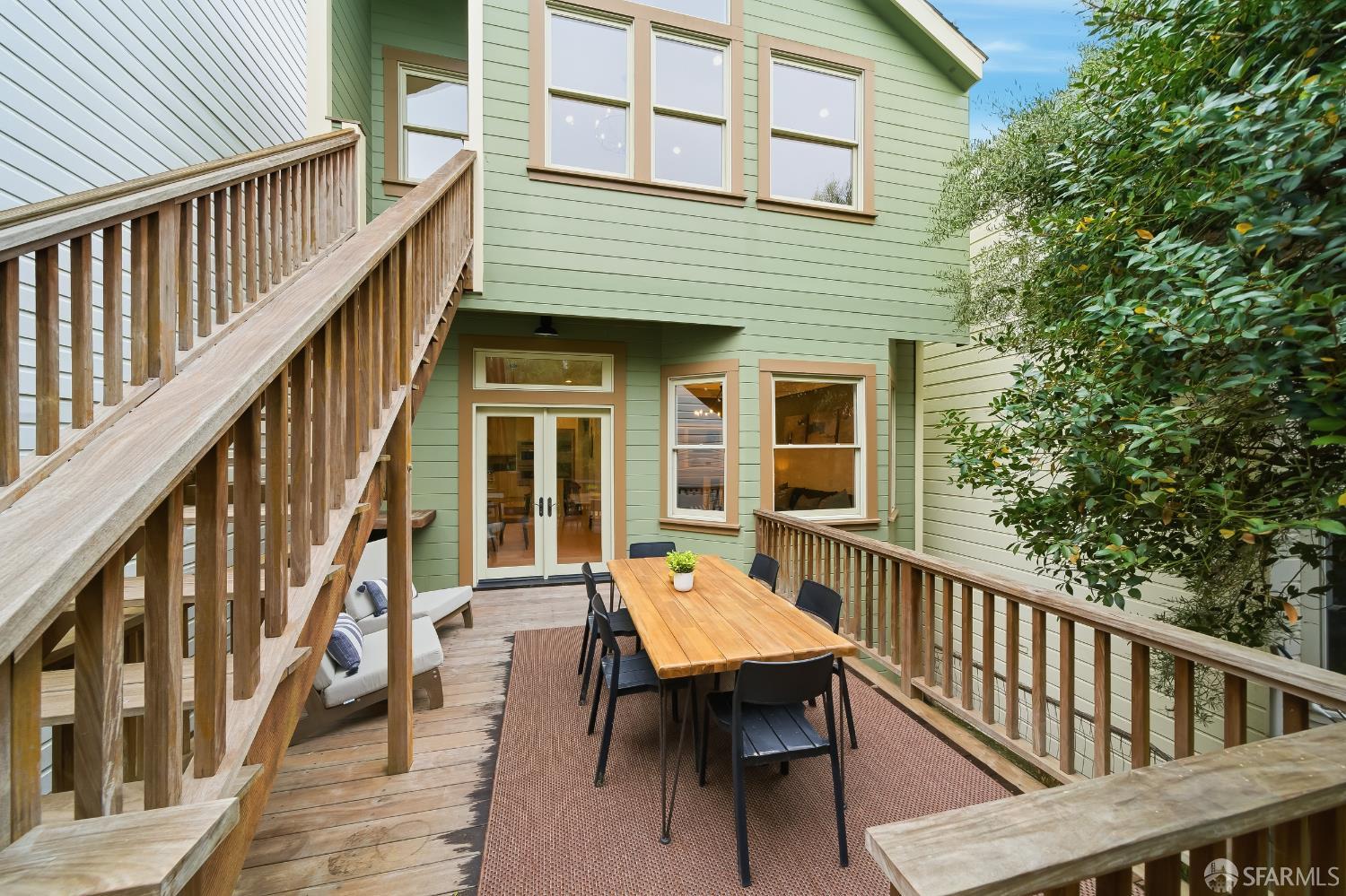 Detail Gallery Image 43 of 75 For 279 Diamond St, San Francisco,  CA 94114 - 4 Beds | 2/1 Baths