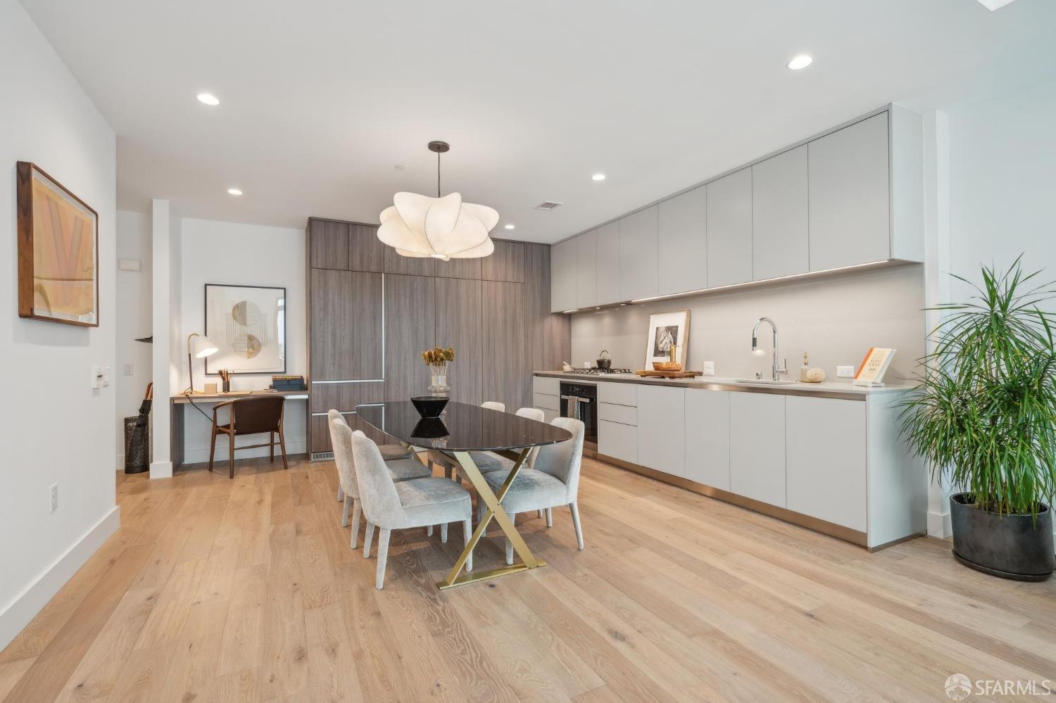 Detail Gallery Image 8 of 53 For 1 Bristol Ct #311,  San Francisco,  CA 94130 - 1 Beds | 1 Baths