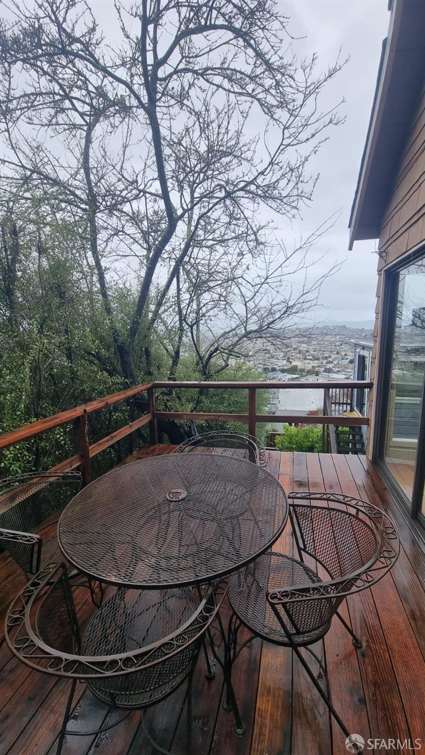 Detail Gallery Image 38 of 39 For 30 Harry St, San Francisco,  CA 94131 - 4 Beds | 2/1 Baths