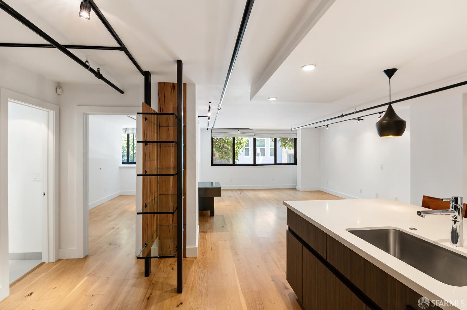 Detail Gallery Image 8 of 28 For 1875 Mission St #109,  San Francisco,  CA 94103 - 2 Beds | 2 Baths