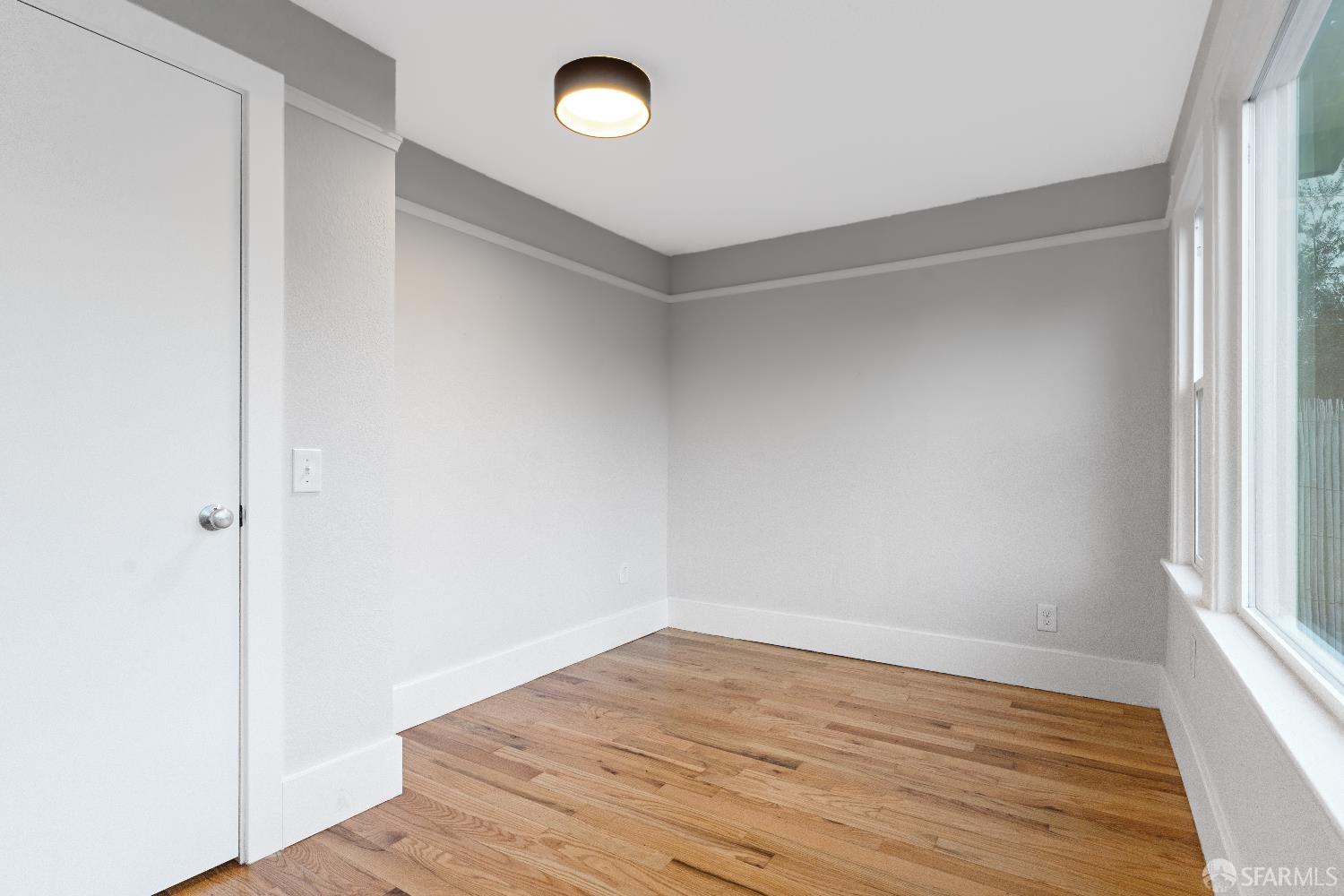 Detail Gallery Image 16 of 42 For 689 43rd St, Oakland,  CA 94609 - 2 Beds | 1 Baths