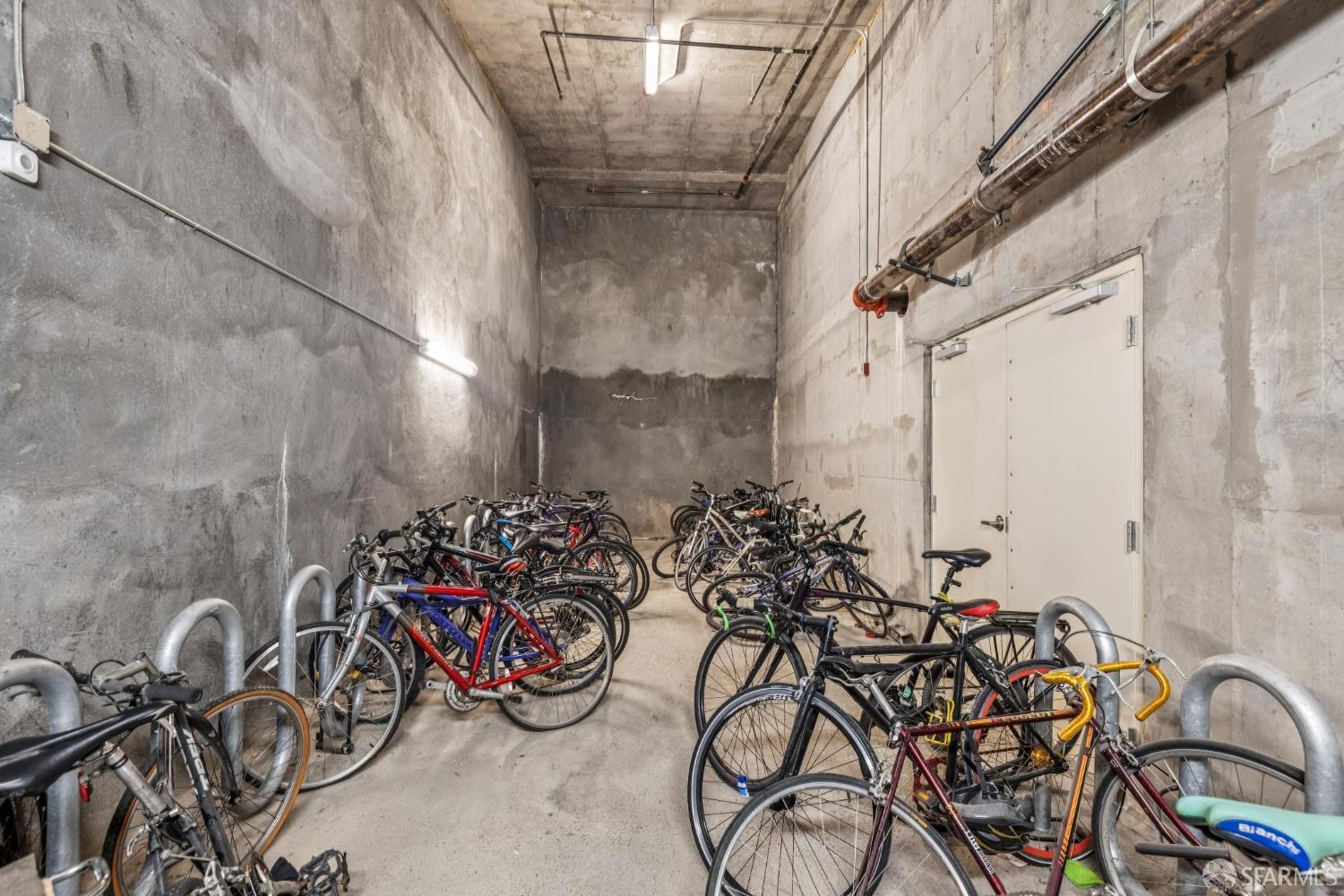 Detail Gallery Image 40 of 43 For 750 Van Ness Ave #1106,  San Francisco,  CA 94102 - 1 Beds | 1 Baths