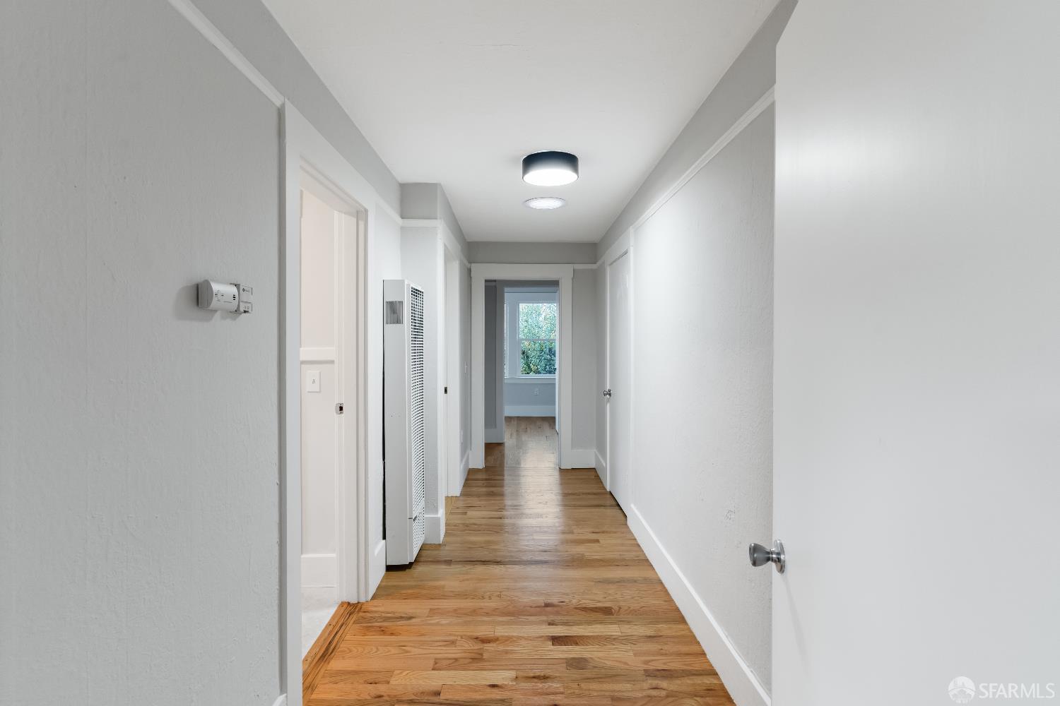 Detail Gallery Image 25 of 42 For 689 43rd St, Oakland,  CA 94609 - 2 Beds | 1 Baths