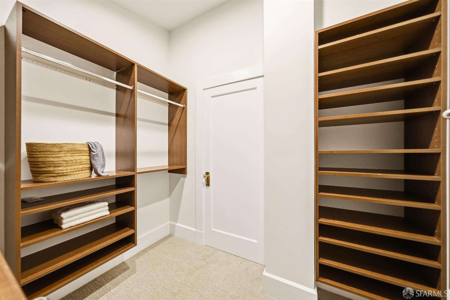 Detail Gallery Image 28 of 75 For 279 Diamond St, San Francisco,  CA 94114 - 4 Beds | 2/1 Baths