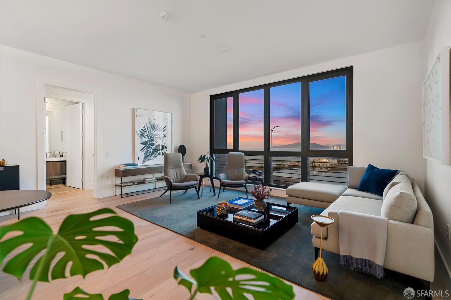 Detail Gallery Image 11 of 61 For 1 Bristol Ct #208,  San Francisco,  CA 94130 - 2 Beds | 2/1 Baths