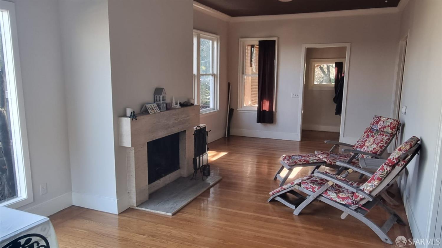 Detail Gallery Image 21 of 39 For 30 Harry St, San Francisco,  CA 94131 - 4 Beds | 2/1 Baths